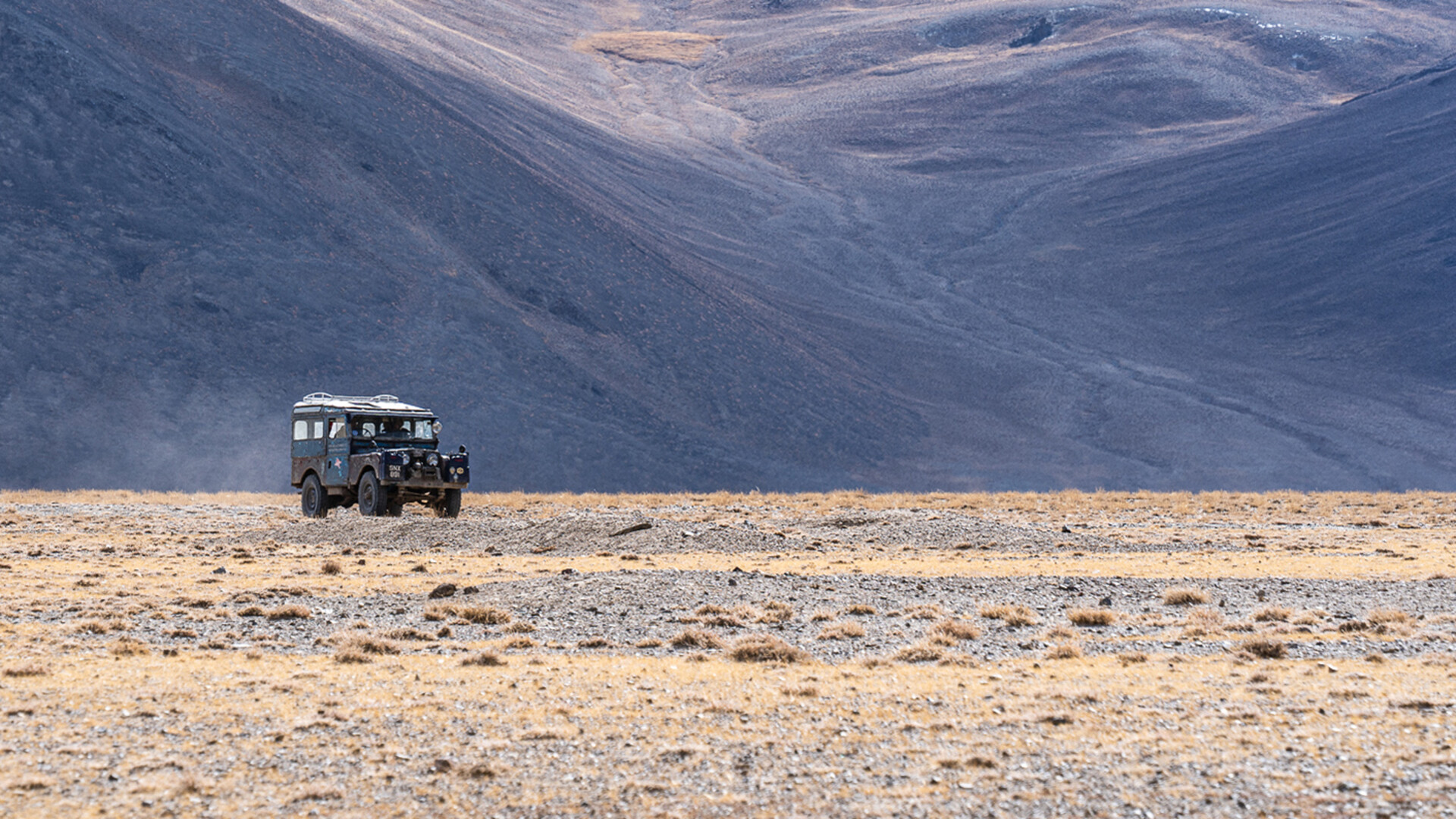 Oxford goes off road in Tajikistan